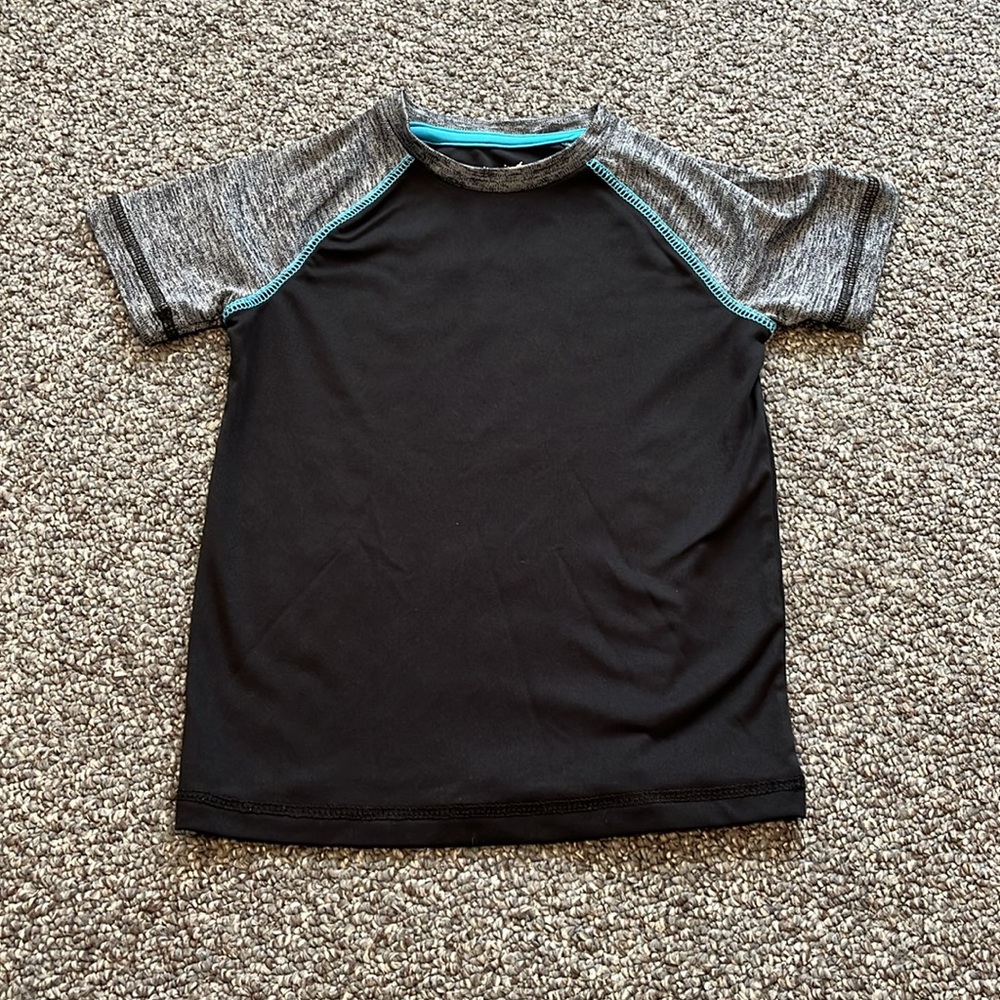 Boys size 4/4t bundle - Picture 6 of 8